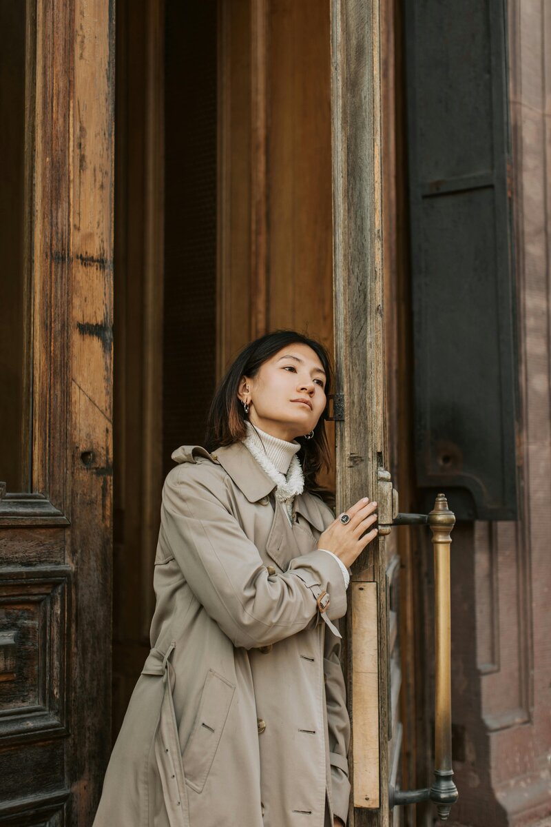 pexels-vlada-karpovich-9968447_1